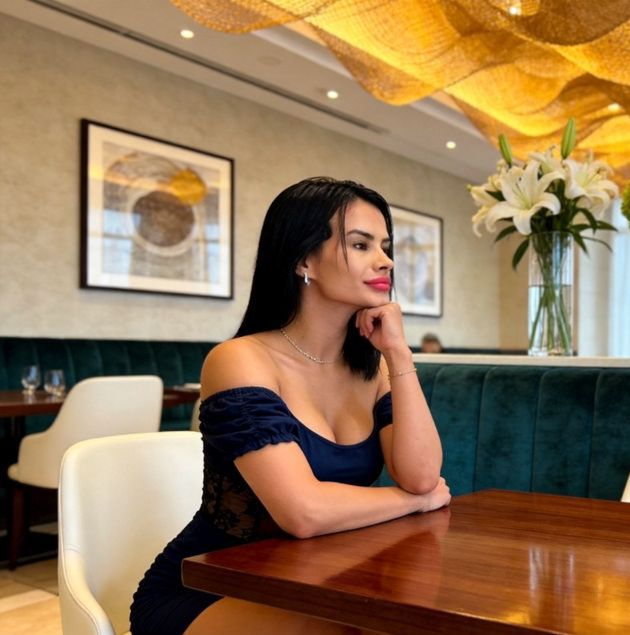 Escort - ATENEA - Ibiza Tops